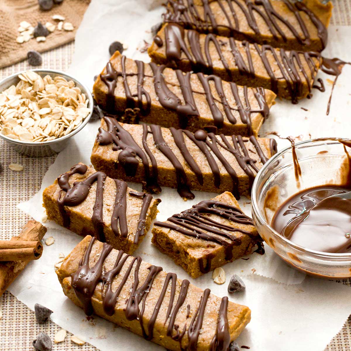 No-Bake Pumpkin Protein Bars